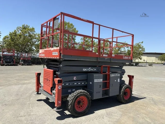 Dealer Network machine DNBAD4DBBA1A, photo 1