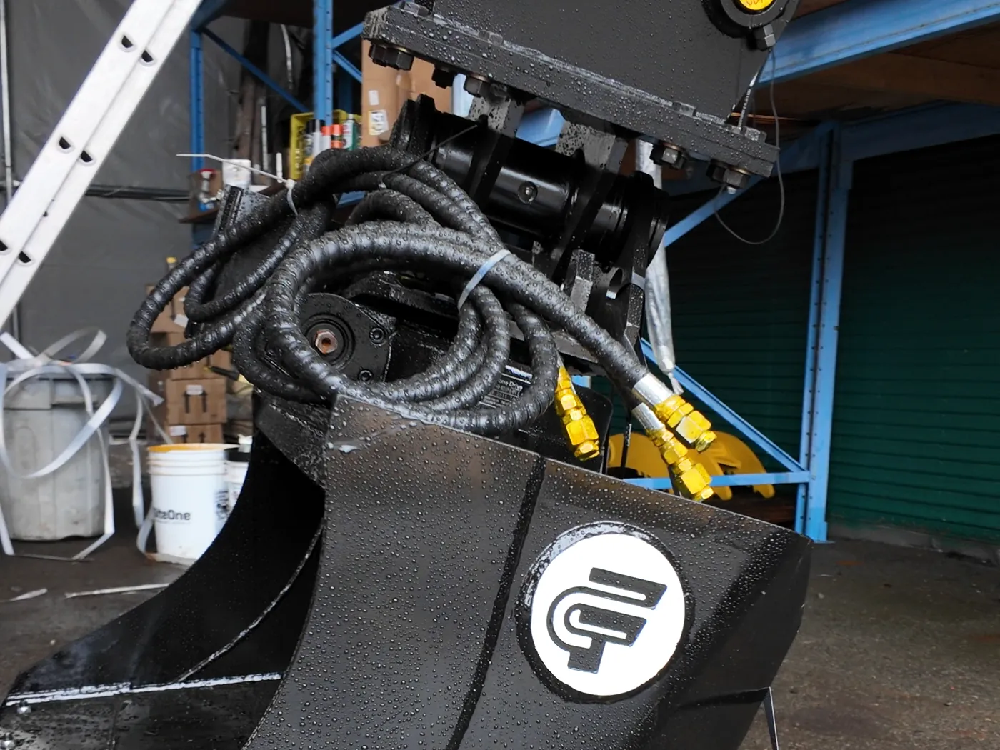 Tilt Rotating Bucket